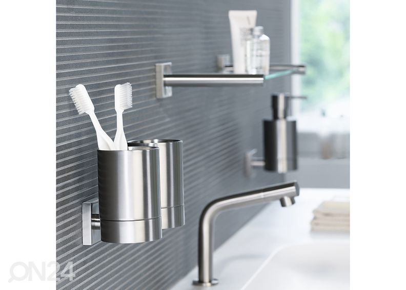 Дозатор для жидкого мыла Nyo Steel увеличить