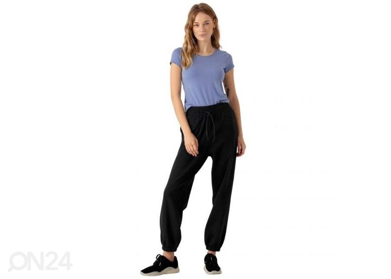 Женская спортивная футболка 4F увеличить