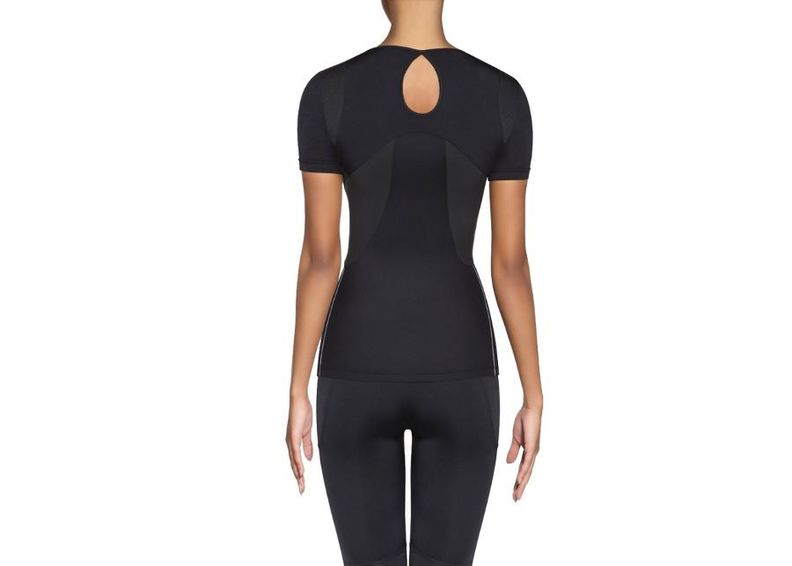 Женская тренировочная футболка BAS BLACK Electra увеличить