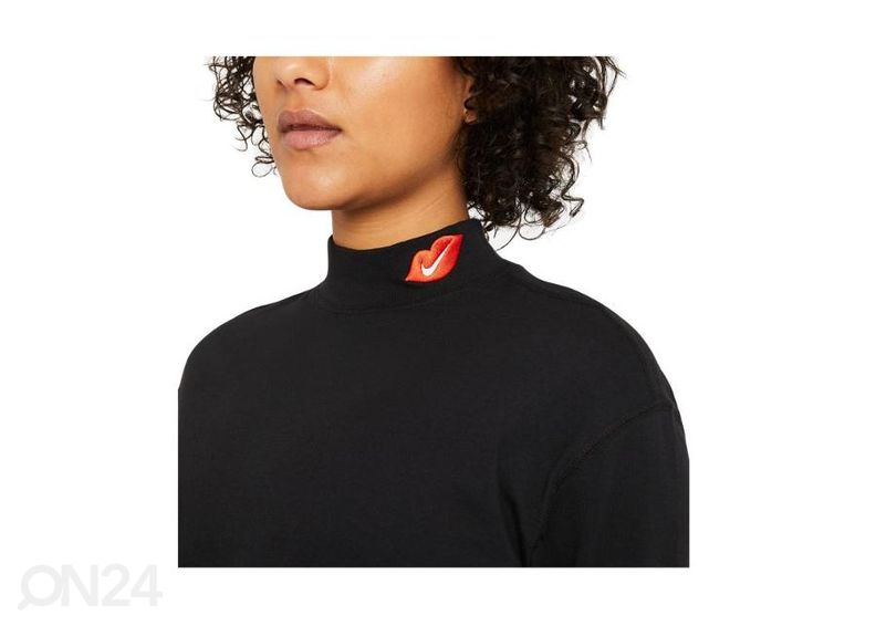 Женская футболка Nike NSW Mock Love увеличить