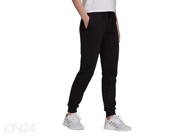 Женские спортивные штаны Adidas Essentials Slim Tapered Cuffed Pant увеличить