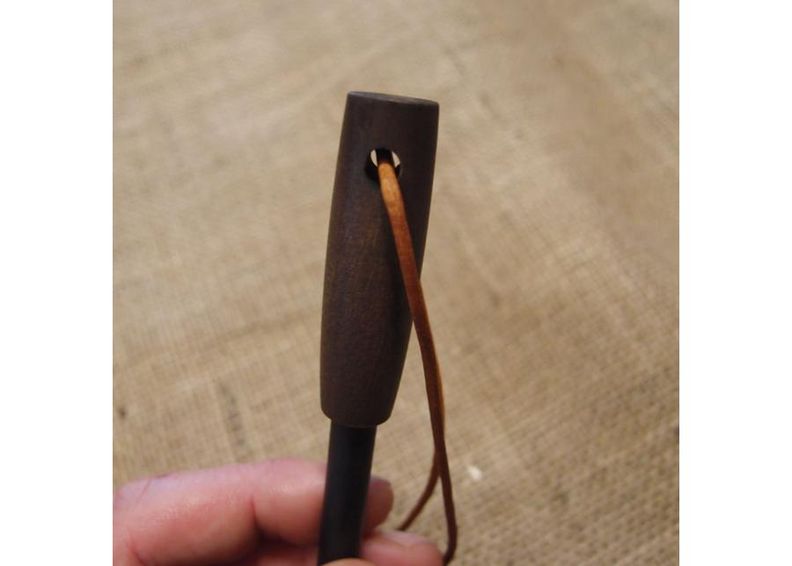 Зажигалка JuBö Buschcraft Firesteel Oak увеличить