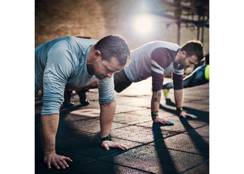 Защитный мат на пол для спортзала 0,5 см inSPORTline увеличить