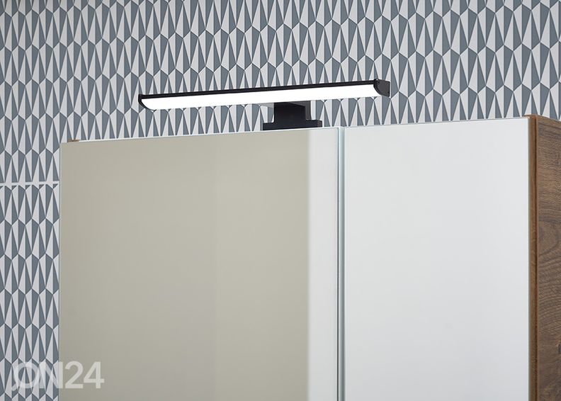 Зеркальный шкаф с LED-светильником увеличить