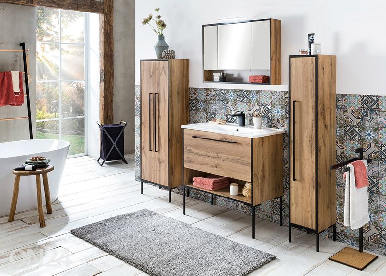 Зеркальный шкаф Max увеличить