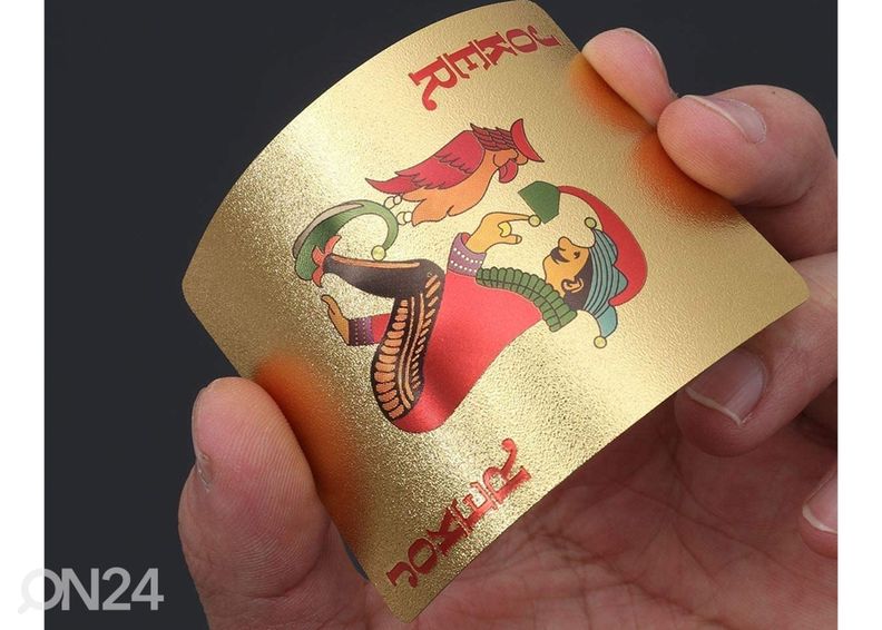 Игральные карты из пластика увеличить