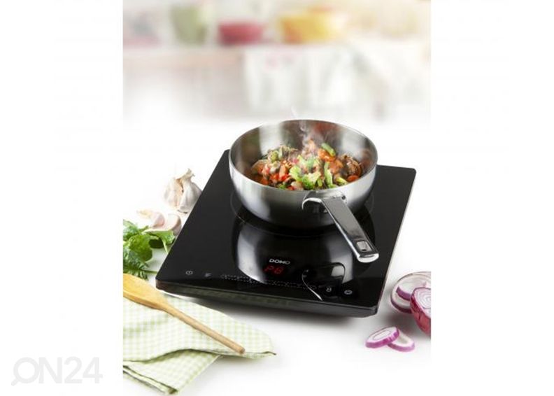 Индукционная настольная плита Domo увеличить