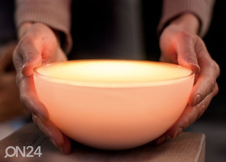 Интеллектуальная настольная лампа Hue Go V2 увеличить