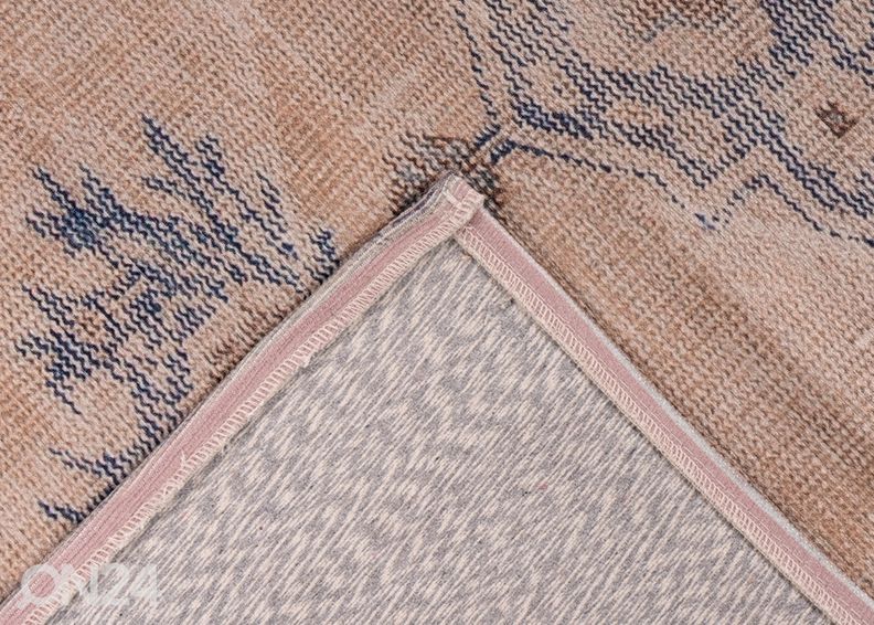 Ковер 140x200 см увеличить