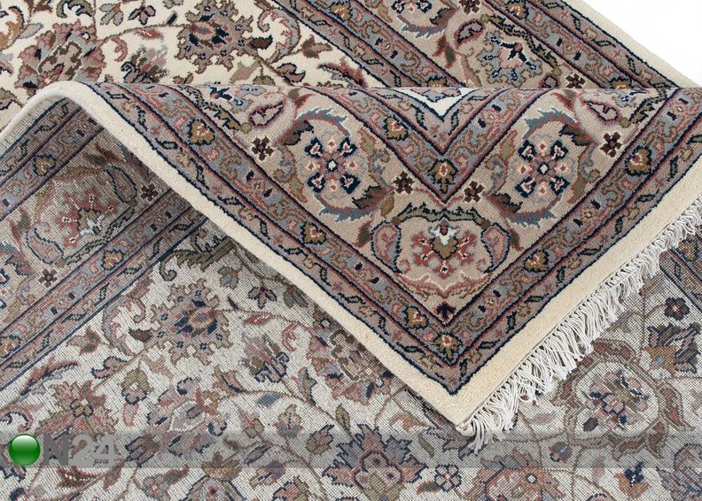 Ковер Benares Isfahan 140x200 см увеличить