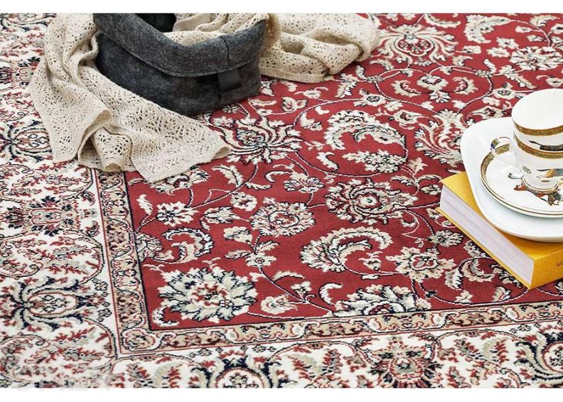 Ковер Narma вискозный Yasmin red 67x140 см увеличить