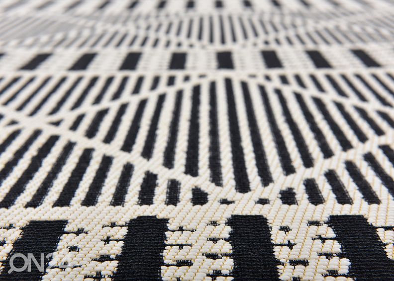 Ковер Tom Tailor Funky Outdoor Geometric, 60x100 см черный увеличить