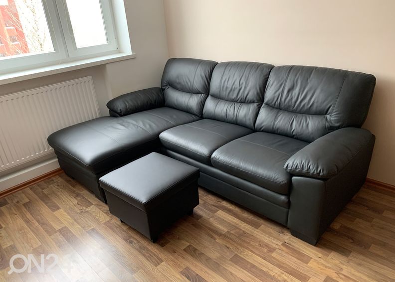 Кожаный пуф Nike увеличить