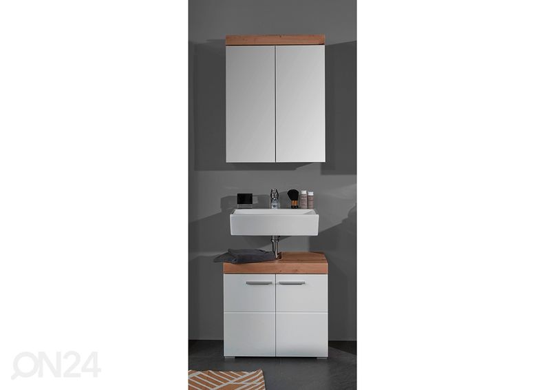 Комплект в ванную Amanda увеличить