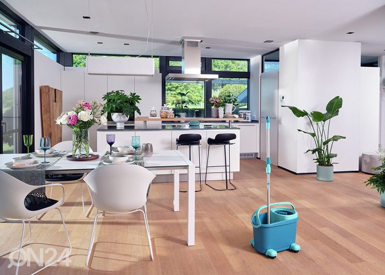 Комплект для уборки пола Leifheit Clean Twist M Ergo с колесиками увеличить