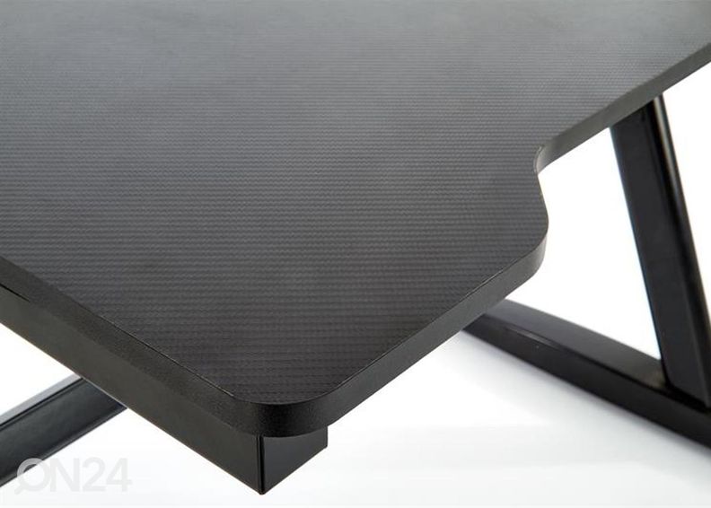 Компьютерный стол Gamer увеличить