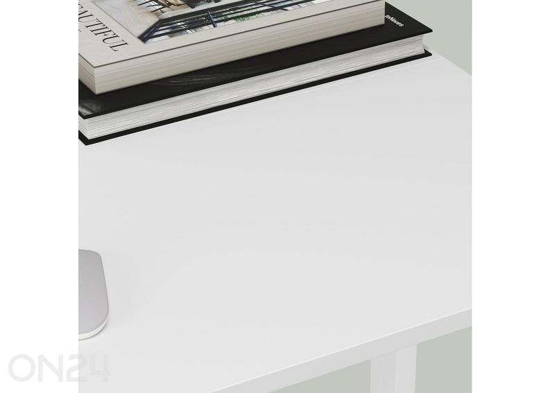 Компьютерный стол Max 40х80 см увеличить