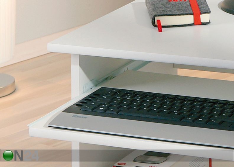 Компьютерный стол Pepe увеличить