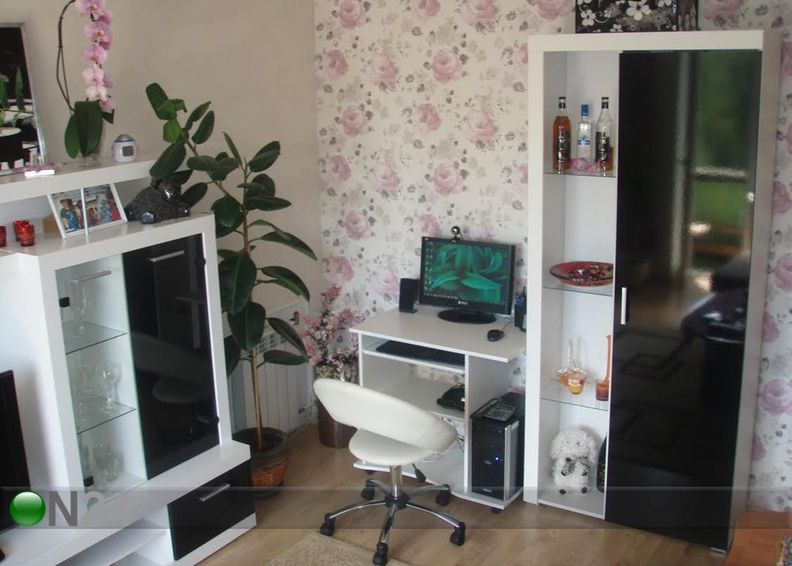 Компьютерный стол Pepe увеличить