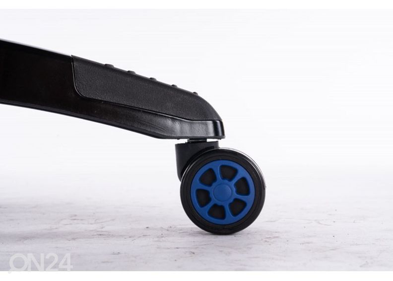 Кресло геймерское увеличить