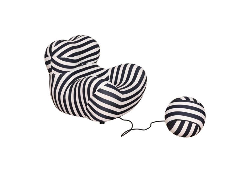 Кресло Nua с пуфом увеличить