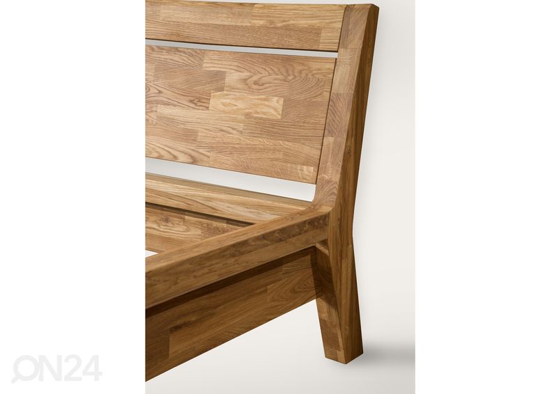 Кровать из массива дуба Brigitte 180x200 cm увеличить