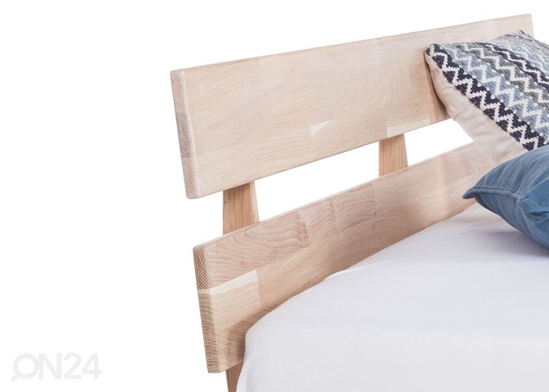 Кровать из массива дуба Judith 180x200 cm, белое масло увеличить