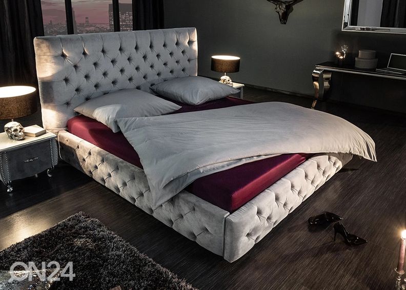 Кровать Chesterfield, 180x200 см увеличить