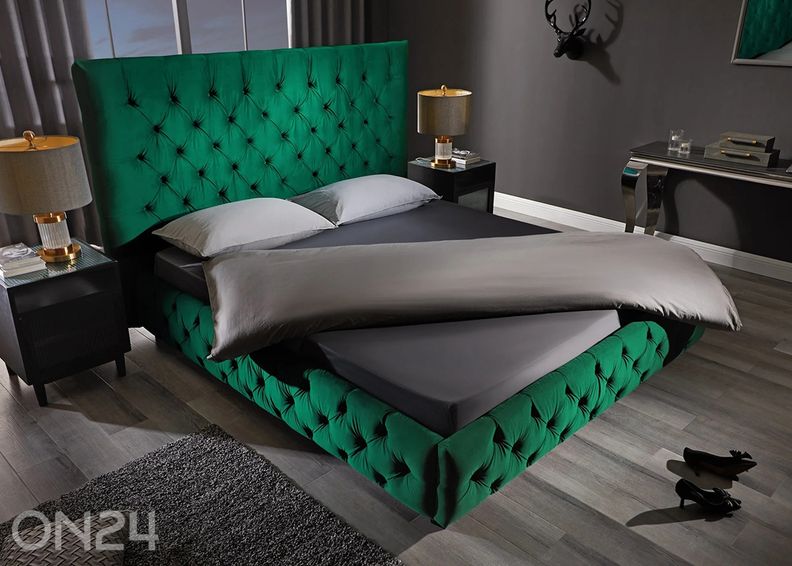 Кровать Chesterfiled 180x200 см увеличить