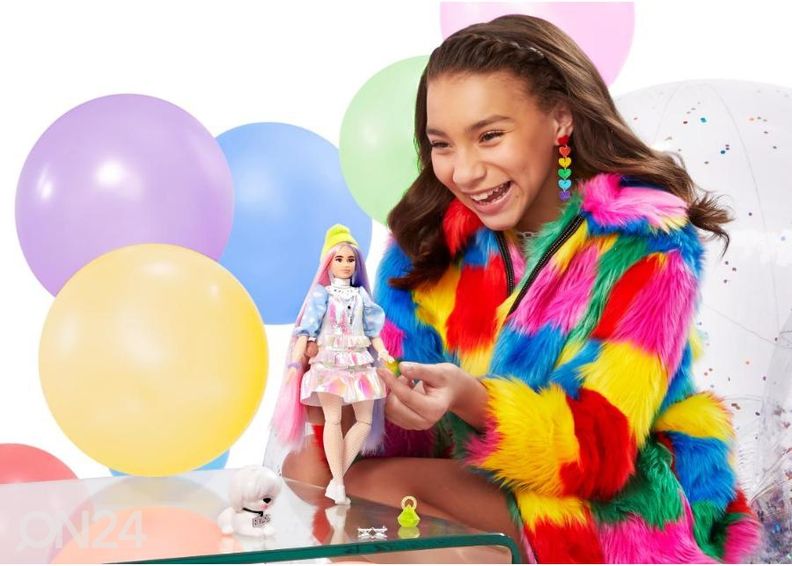 Кукла Barbie® Extra в шляпе увеличить