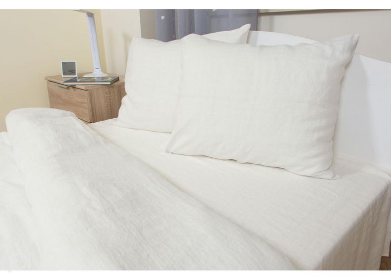 Льняная простыня белая 240х220 см увеличить