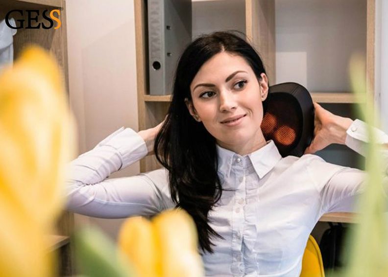 Массажная подушка GESS uShiatsu Plus увеличить