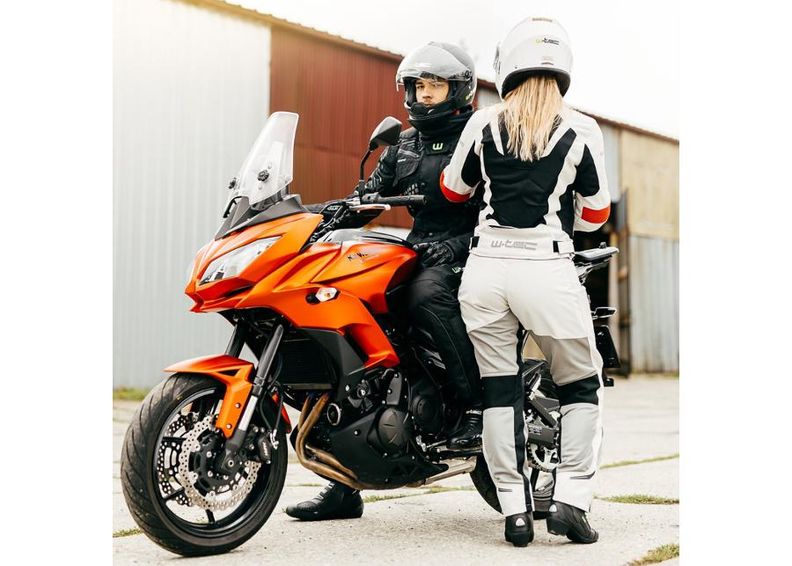 Мотоциклетный шлем NK-850 W-TEC увеличить