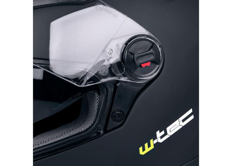 Мотоциклетный шлем W-TEC увеличить