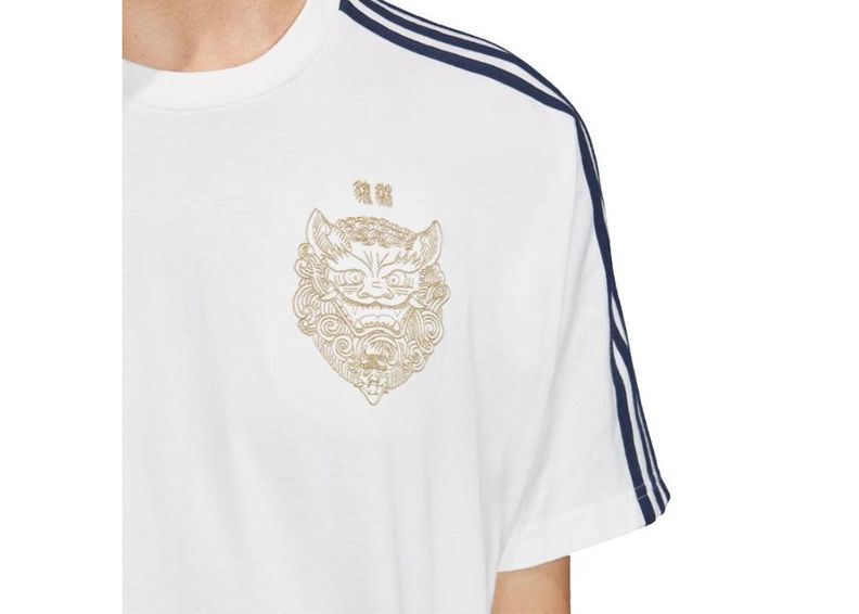 Мужская футболка adidas Real Madrid Chinese New Year M FI4832 увеличить