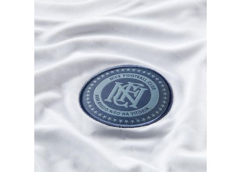 Мужская футболка Nike F.C. Home Jersey SS M CD0552-100 увеличить