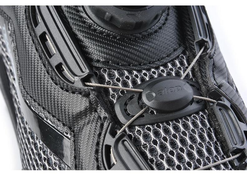 Мужские роликовые коньки Black Shadow 84 Tempish увеличить