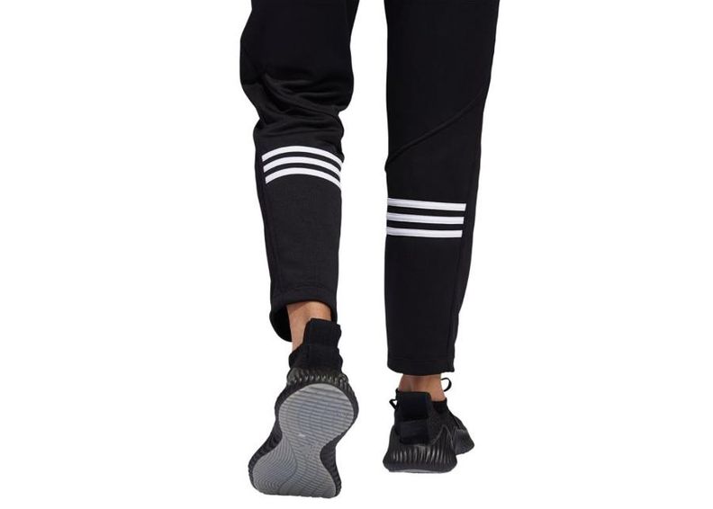 Мужские спортивные штаны Adidas Daily 3 Stripes M DZ7374 увеличить