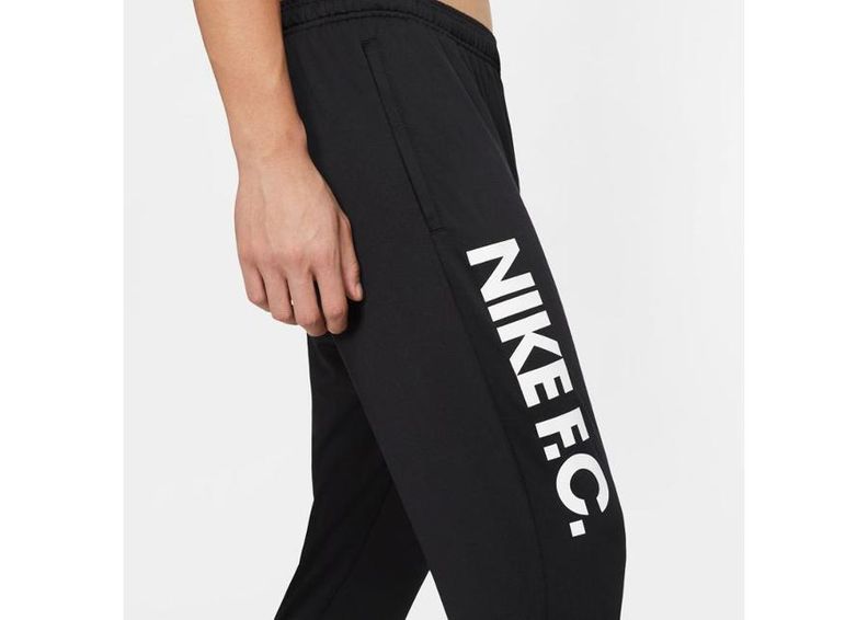 Мужские спортивные штаны Nike F.C. Essential M CD0576-010 увеличить