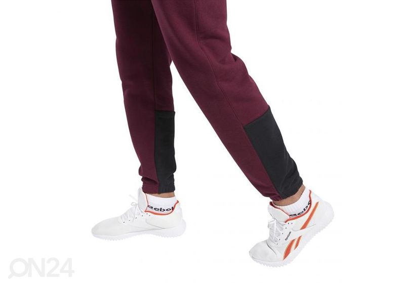 Мужские спортивные штаны Reebok TE Linear Logo Jogger M FU3215 увеличить