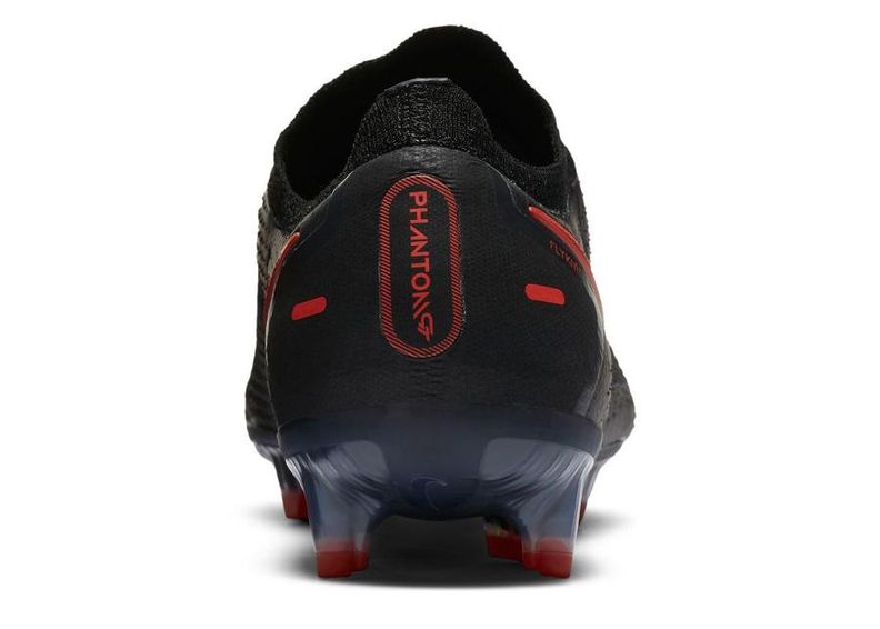 Мужские футбольные бутсы для игры Nike Phantom GT Elite FG M CK8439-060 увеличить