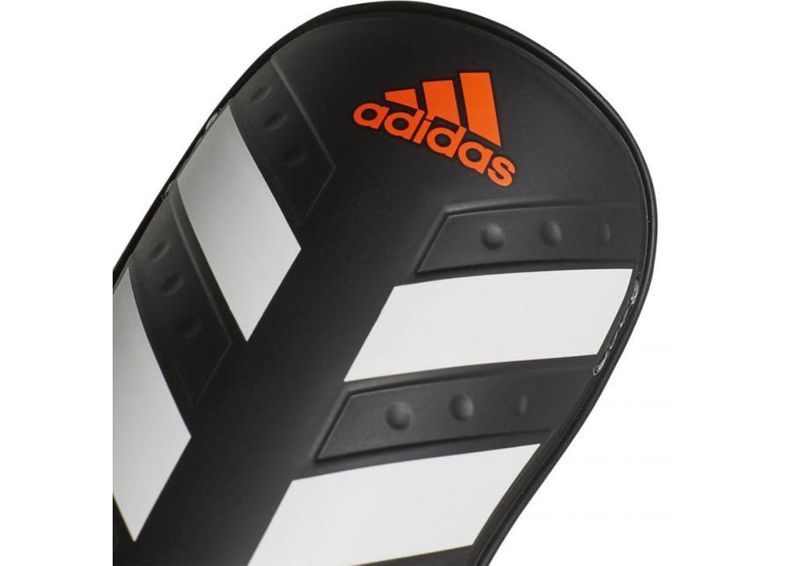Мужские футбольные щитки adidas Everlite CW5559 увеличить