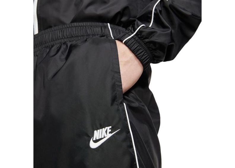 Мужской комплект спортивной одежды Nike NSW Tracksuit Woven Basic M BV3030-010 увеличить
