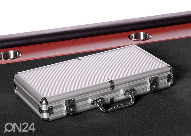 Набор для игры в покер 300 фишек увеличить