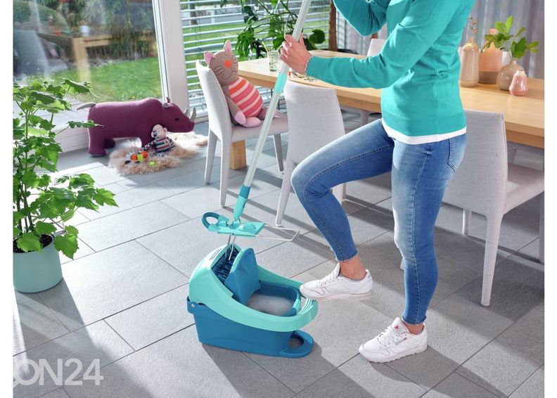 Набор для мытья пола с отжимным ведром Leifheit Profi XL увеличить