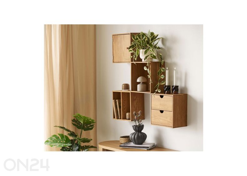 Настенная полка с дверцей Townsville увеличить