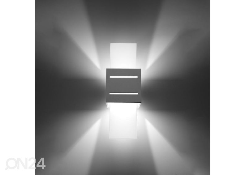 Настенный светильник Loreto, белый увеличить