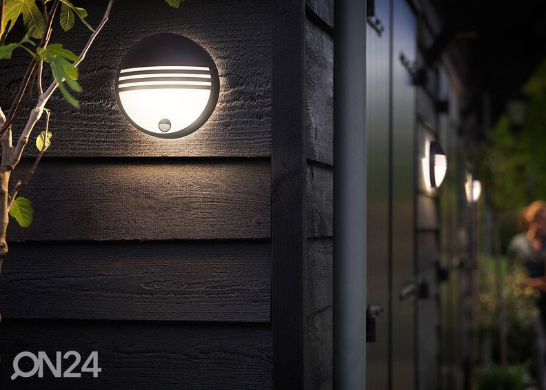 Настенный светильник Philips Yarrow с датчиком движения 1x6 W 600lm 2700K увеличить