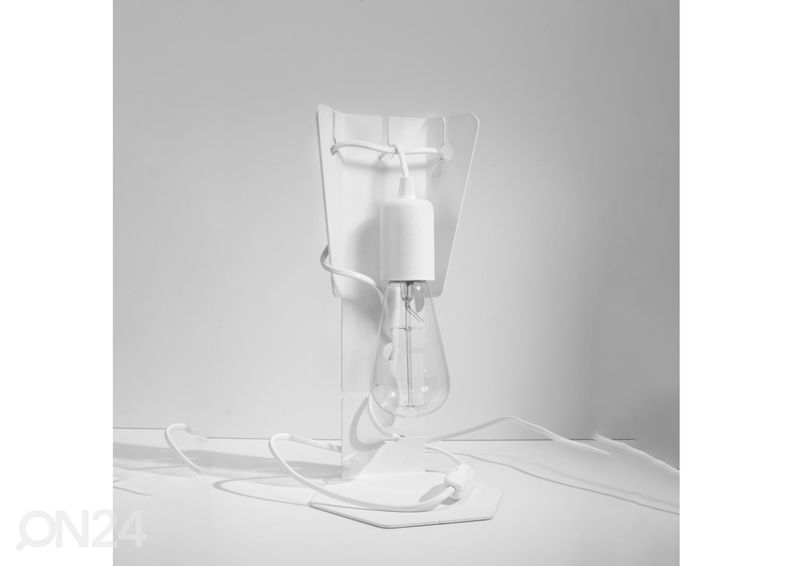 Настольная лампа Arby, белая увеличить