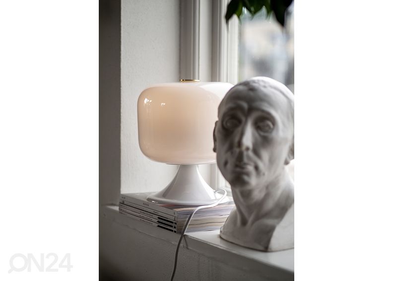 Настольная лампа Bullen, белый увеличить